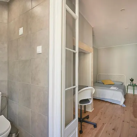 Apartment Design For Big Groups 4bed/3bath