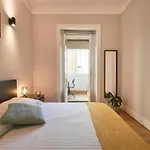 Design For Big Groups 4bed/3bath 아파트 *