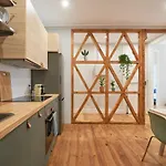 Design For Big Groups 4bed/3bath 리스본