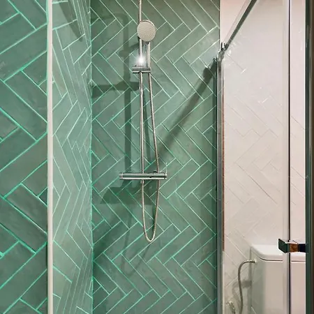 Design For Big Groups 4bed/3bath *