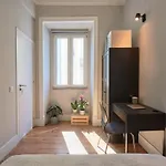 Design For Big Groups 4bed/3bath Apartman
