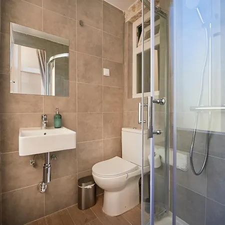 Design For Big Groups 4bed/3bath Апартаменты Лиссабон